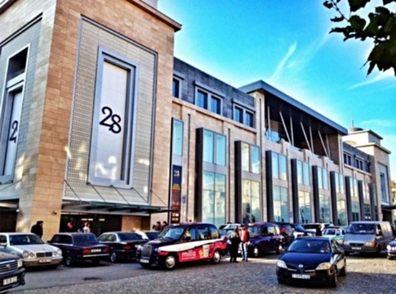 28 Mall - Gallery Photo 5