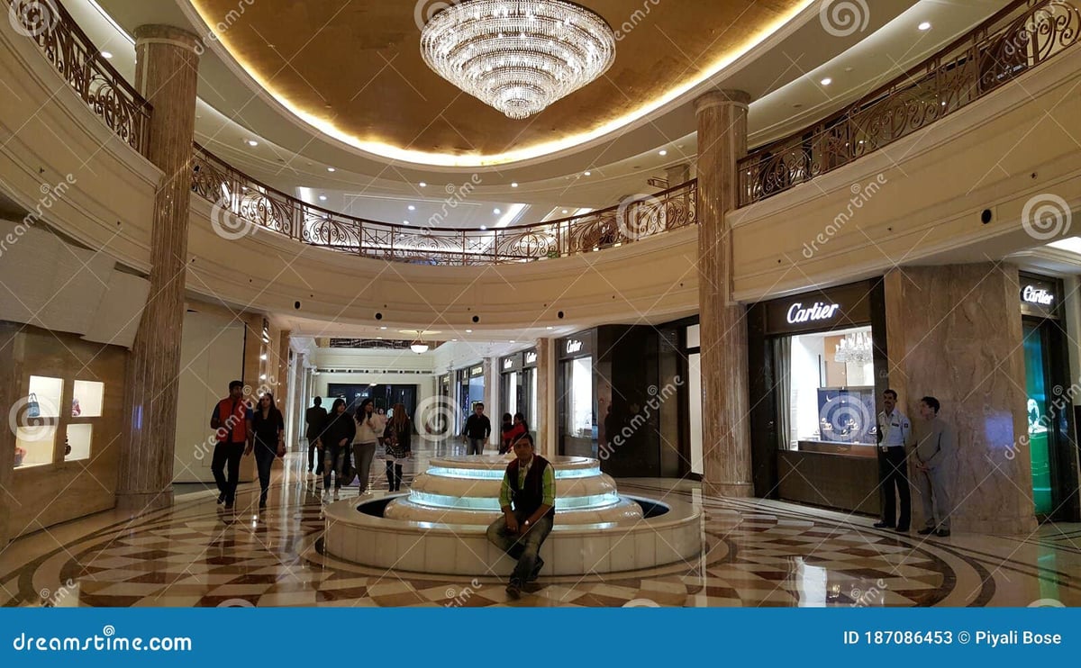 Dlf Emporio - Gallery Photo 7