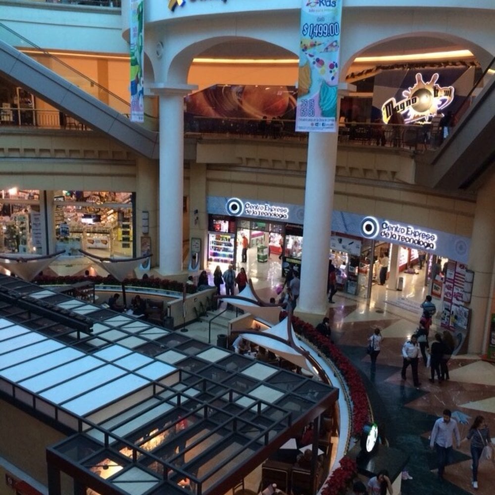 Plaza Patria - Gallery Photo 4