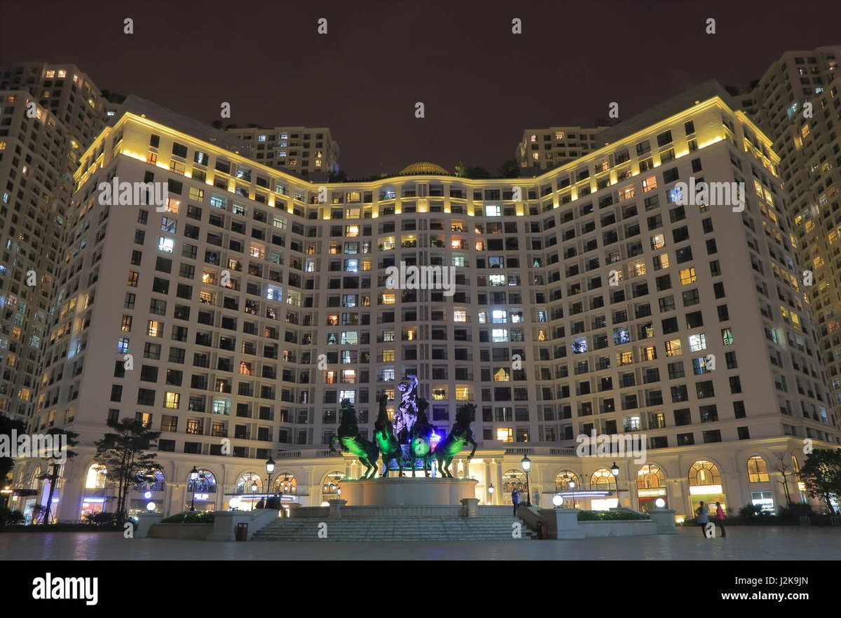 Vincom Mega Mall Smart City - Gallery Photo 31