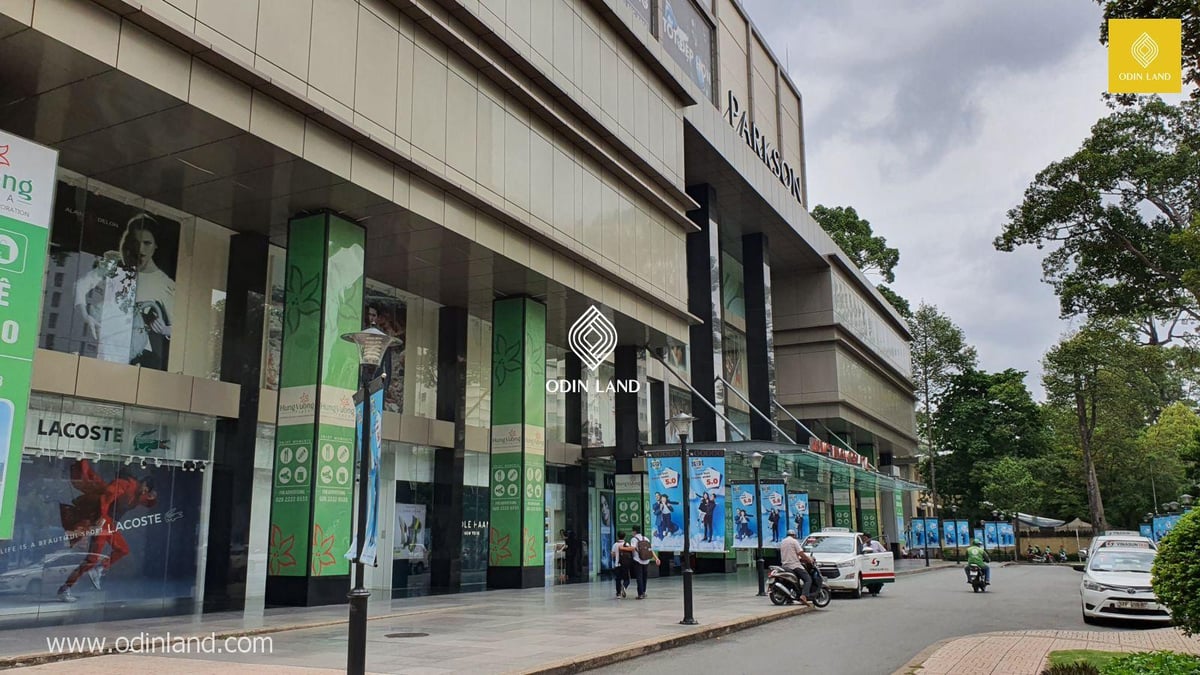 Hung Vuong Plaza, Ho Chi Minh City — Stores & Hours | Occupi