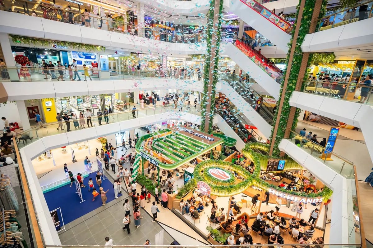 Vincom Mega Mall Grand Park - Gallery Photo 3