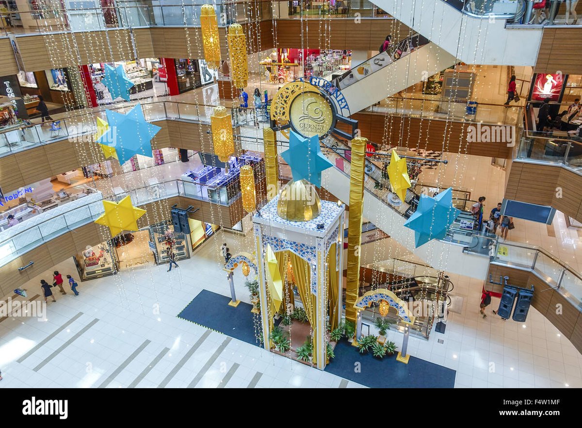 Gurney Plaza - Gallery Photo 4