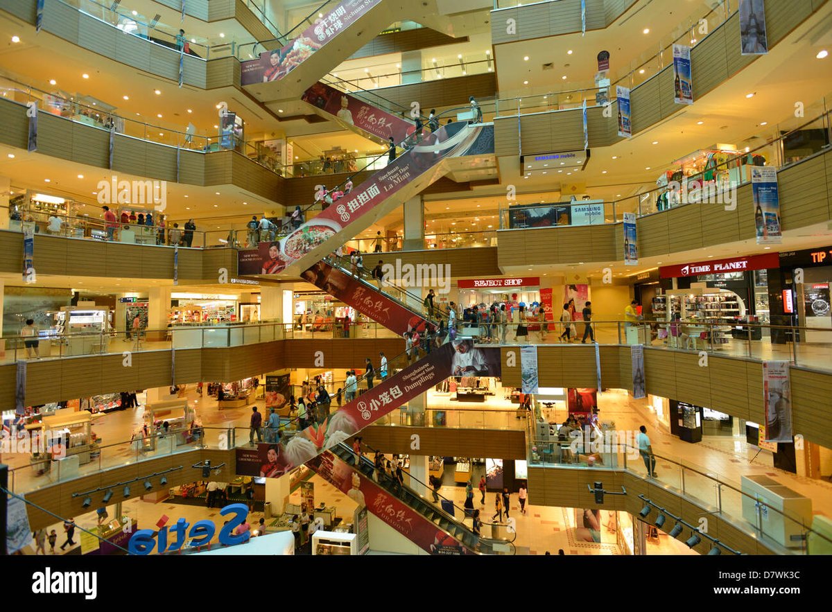 Gurney Plaza - Gallery Photo 5