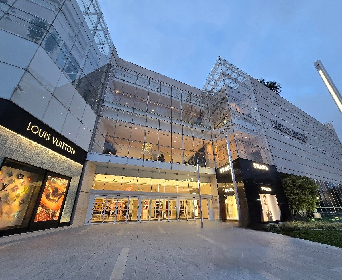 Shopping Crystal - Gallery Photo 6