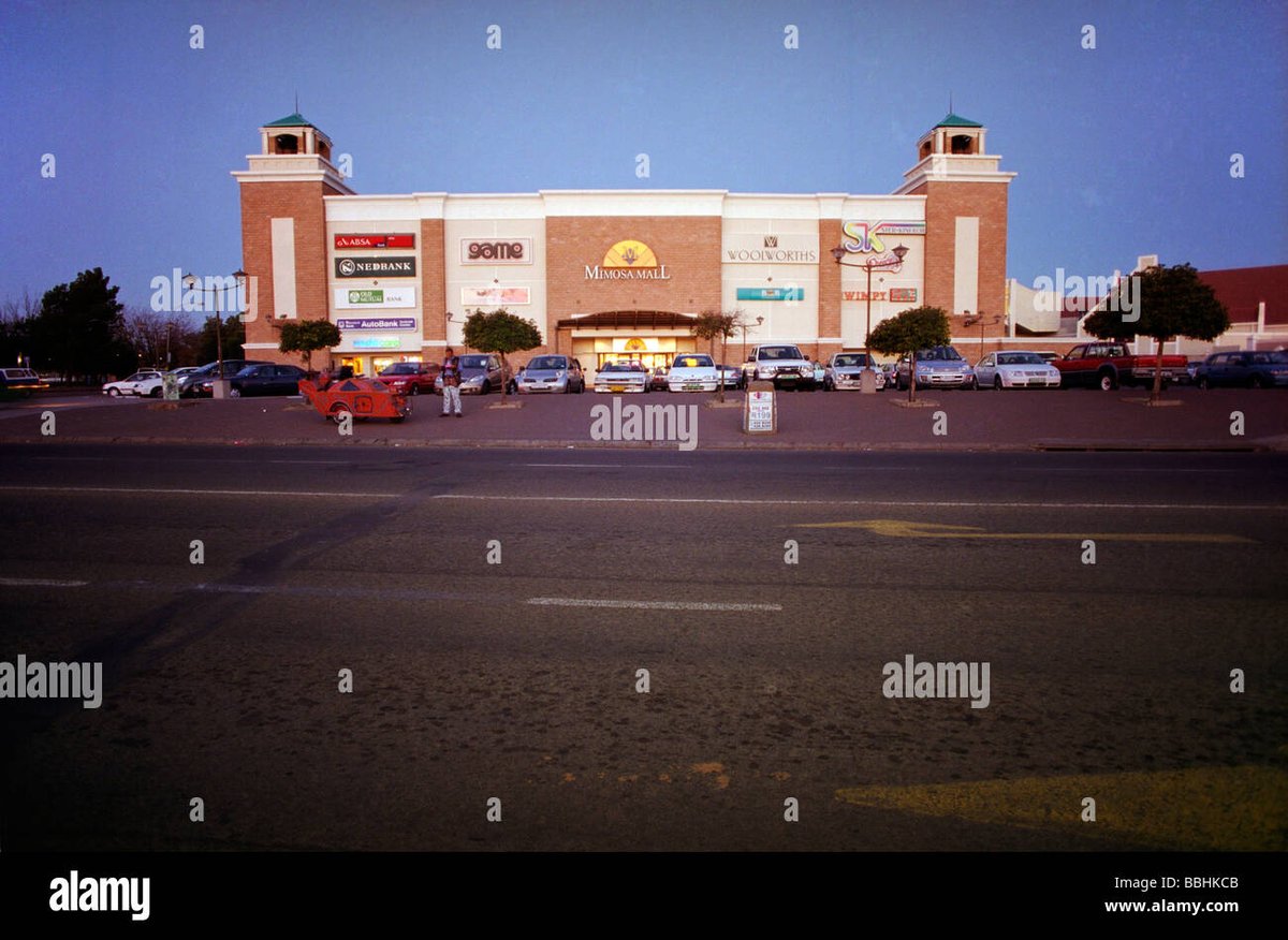Mimosa Mall - Gallery Photo 6