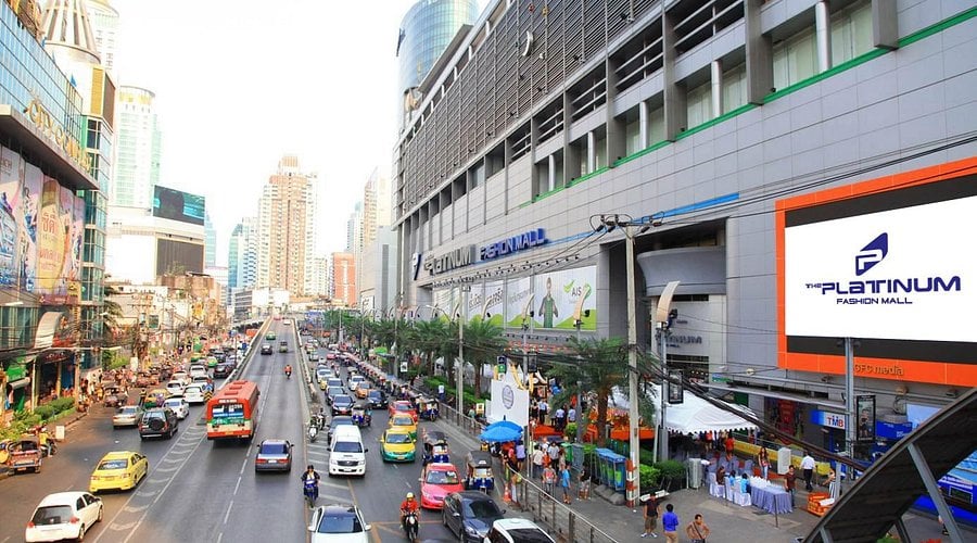 Platinum Mall - Gallery Photo 3