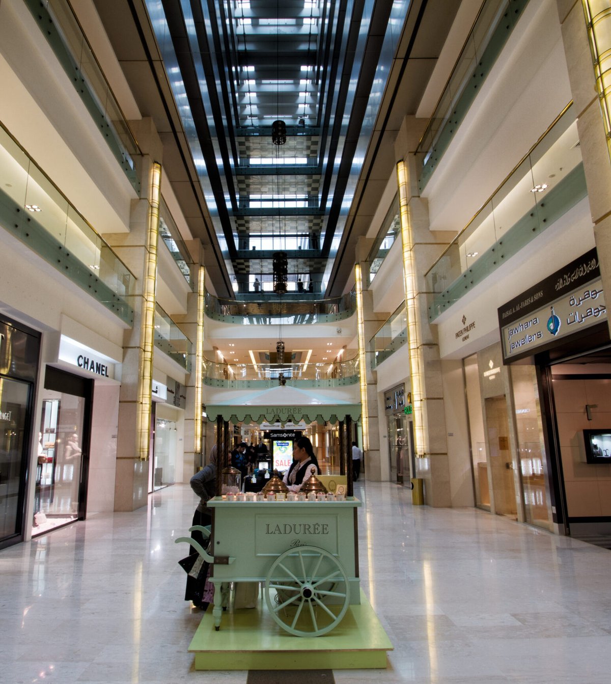 Salhia Commercial Complex - Gallery Photo 3