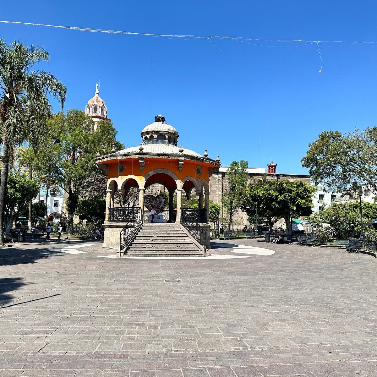 Plaza Oriental - Gallery Photo 3