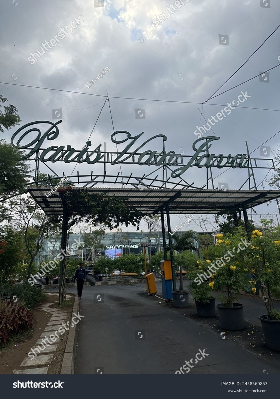 Paris Van Java - Gallery Photo 6