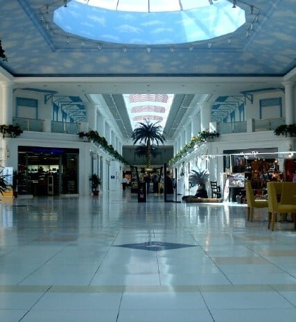 Landmark Shopping Mall - Gallery Photo 8