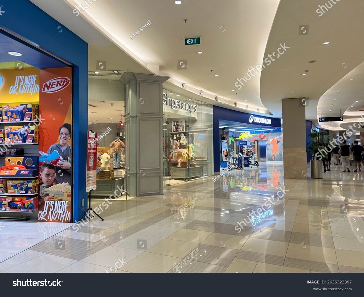 Plaza Marina - Gallery Photo 11