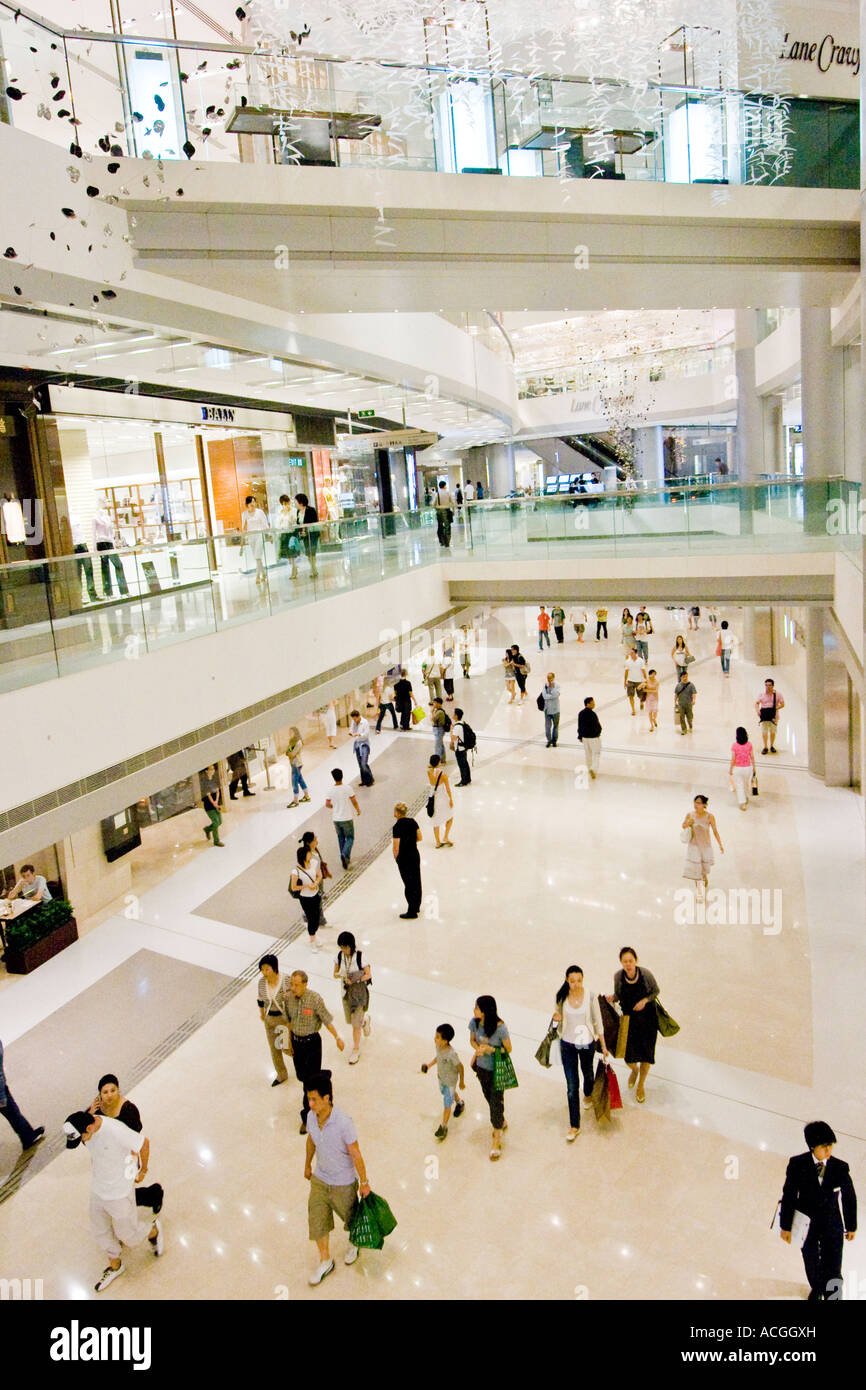 London Shopping Complex - Gallery Photo 3