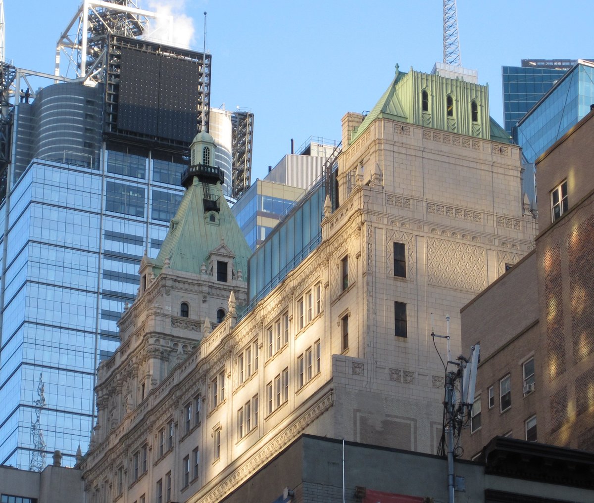 Capita International Times Square - Gallery Photo 9