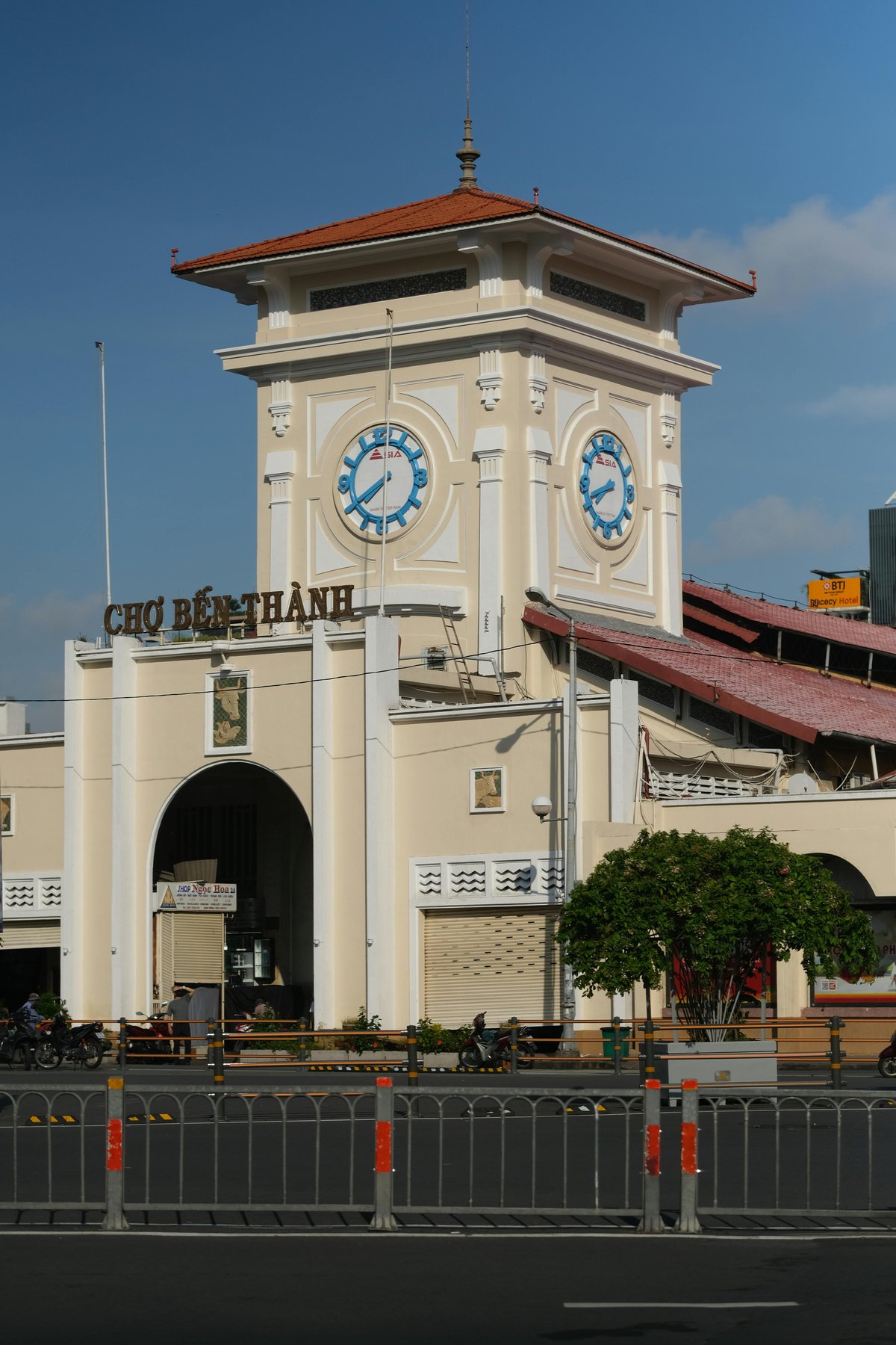 Ben Thanh Market Center - Gallery Photo 11
