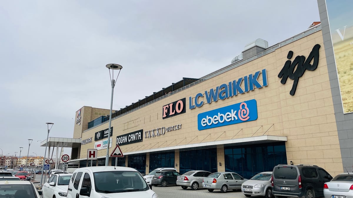 Novaland Outlet Konya - Gallery Photo 8