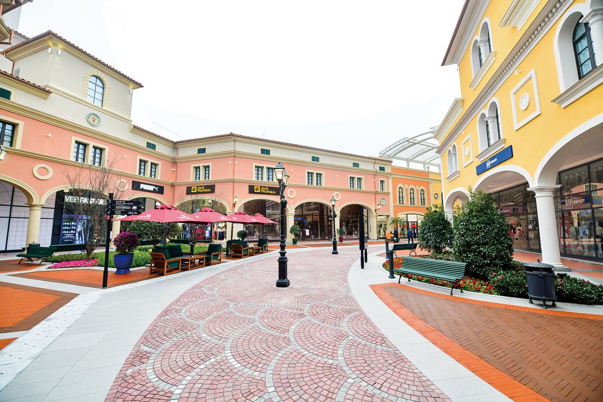 Florentia Village Shanghai - Gallery Photo 11