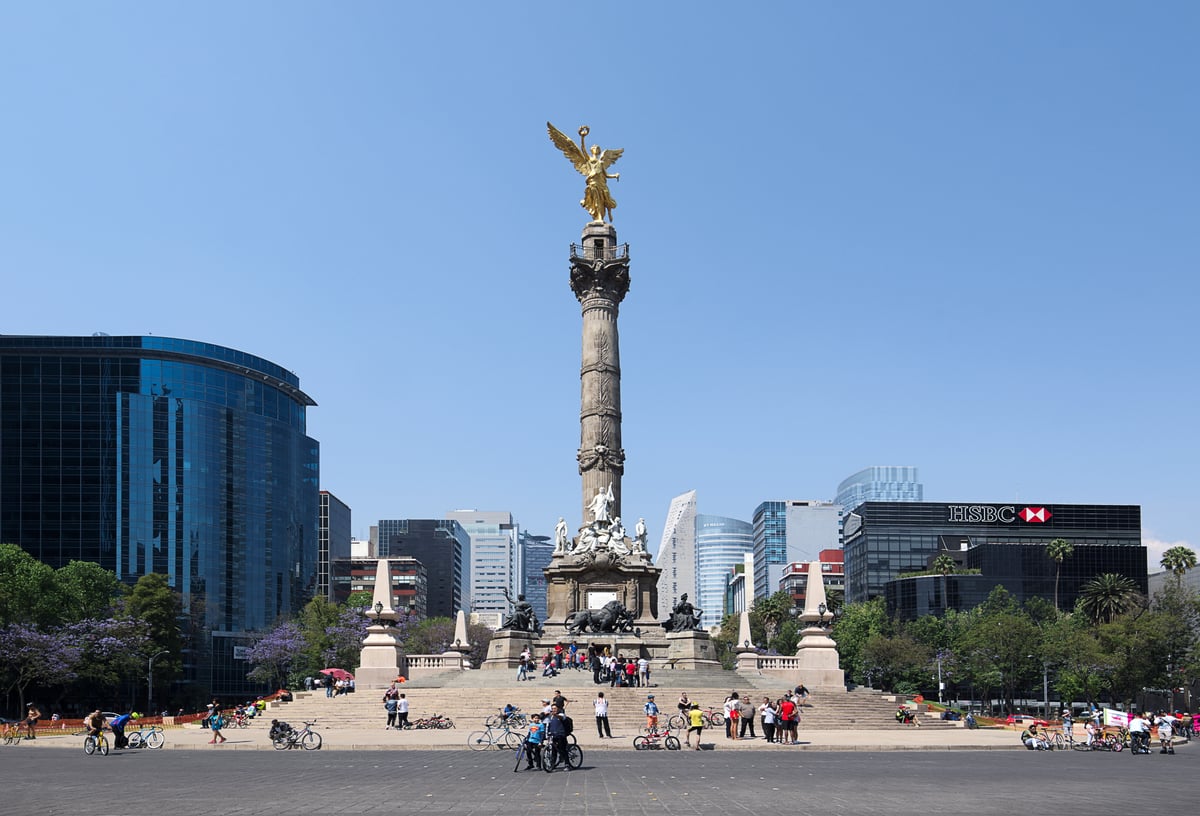 Plaza Ma. Del Pilar - Gallery Photo 12