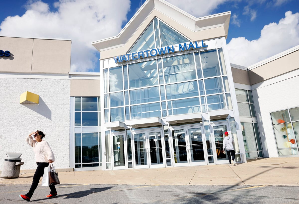 Blue Downs Regional Mall - Gallery Photo 3