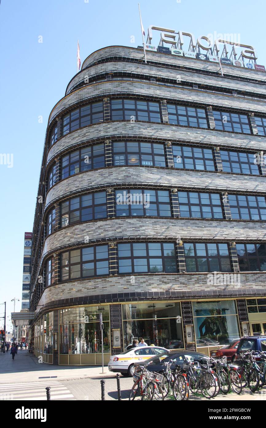 Renoma - Gallery Photo 2