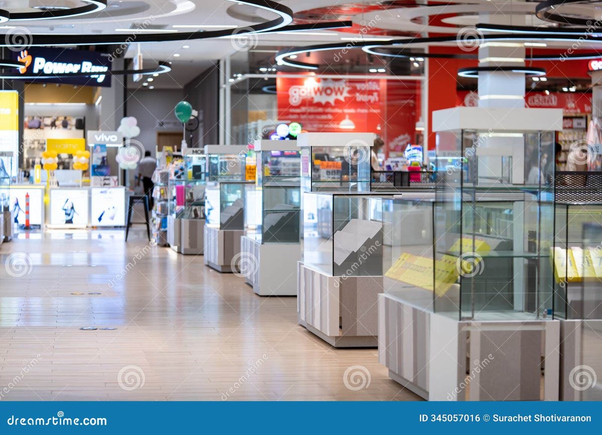 Robinson Bangrak - Gallery Photo 2