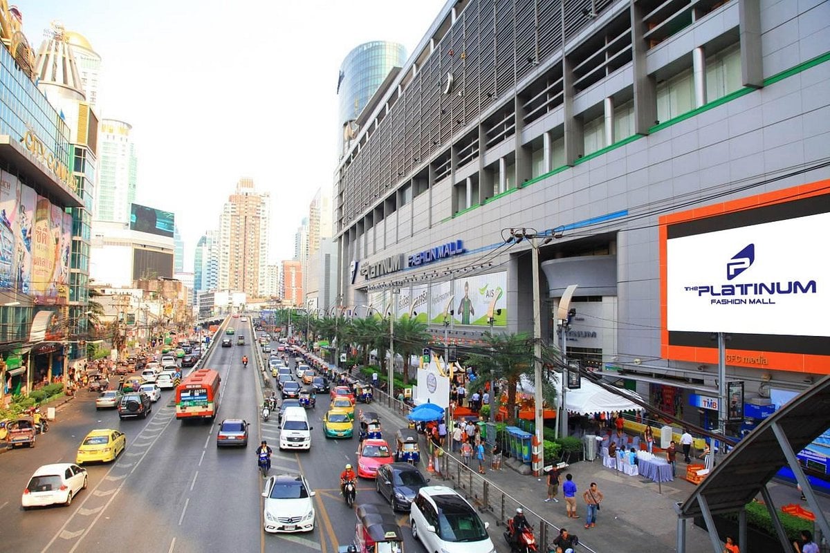 Platinum Mall - Gallery Photo 2