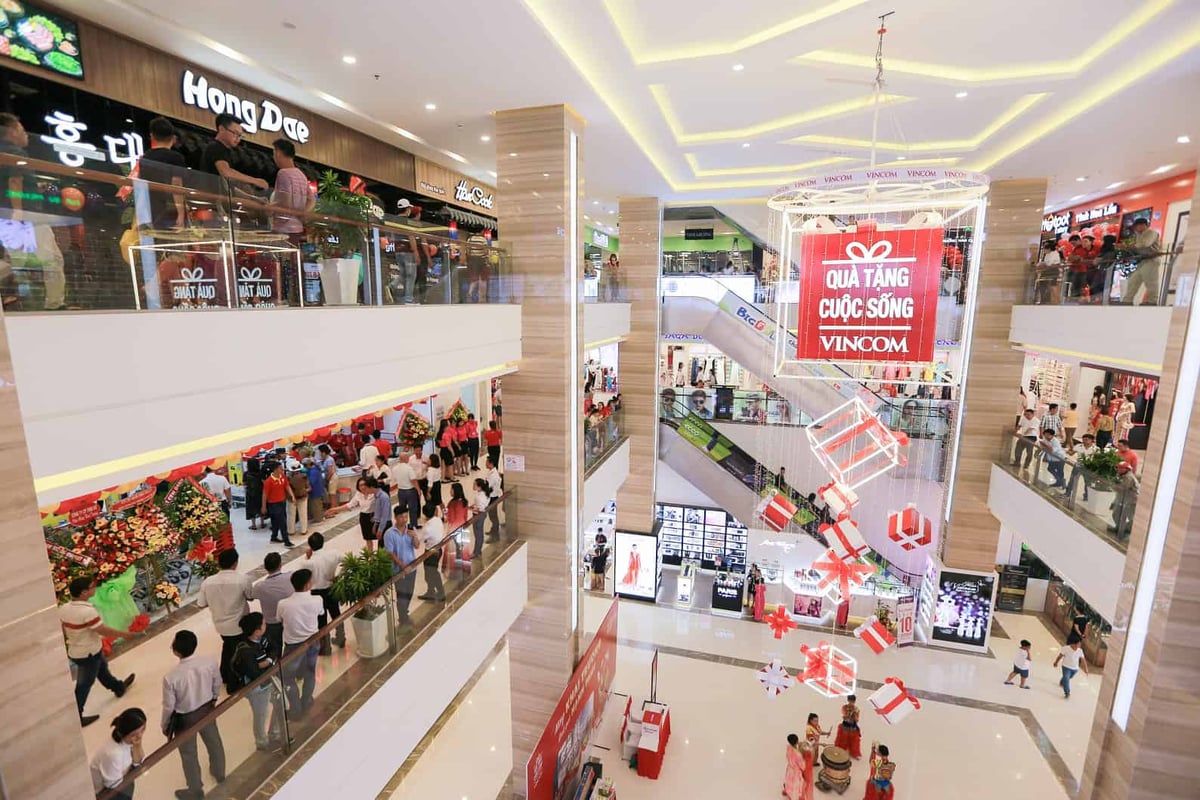 Vincom Mega Mall Ocean Park - Gallery Photo 1