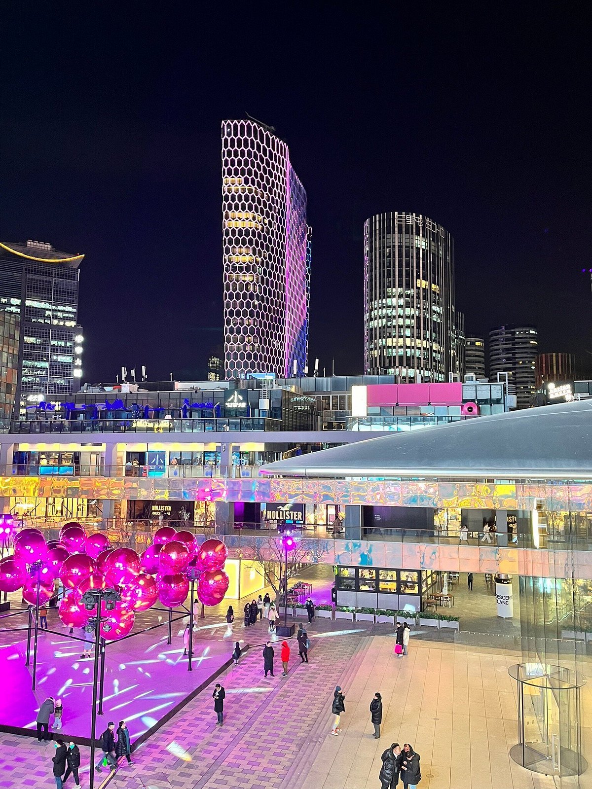 Sanlitun Village - Gallery Photo 6
