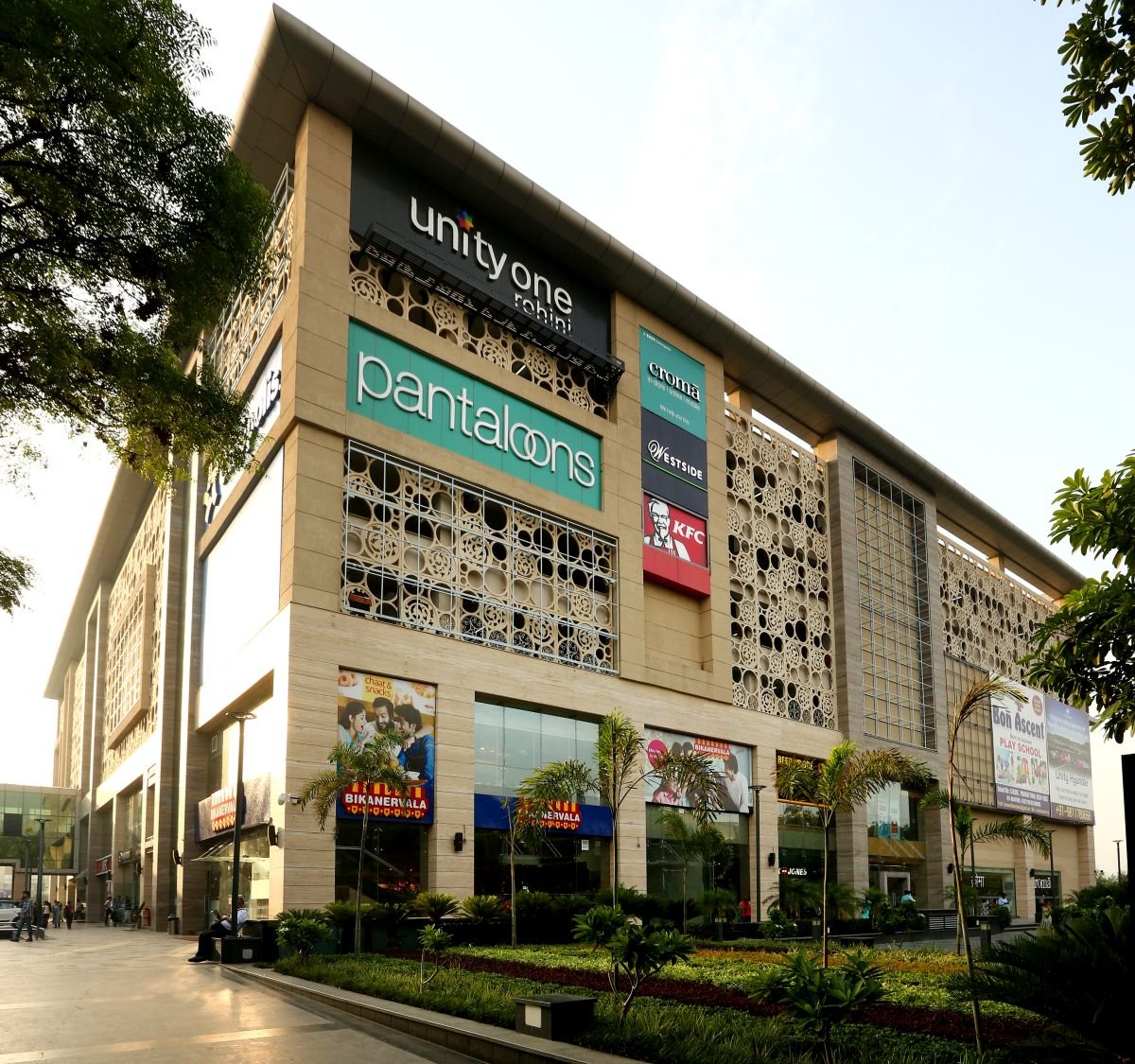 Unity One Mall - Gallery Photo 1