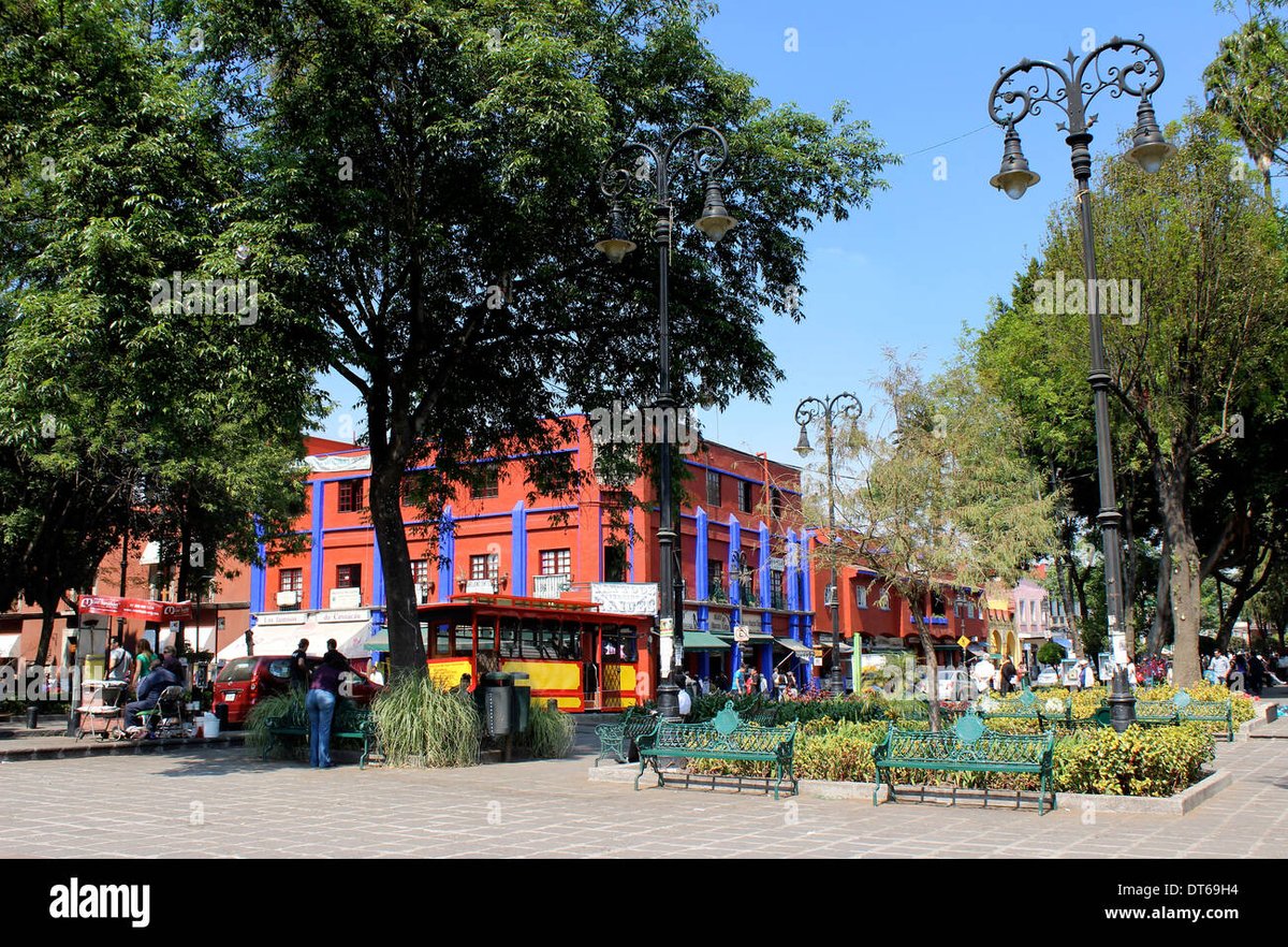 Plaza Coyoacán - Gallery Photo 1