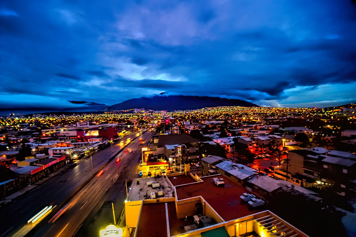 Plaza Las Palmas - Gallery Photo 5