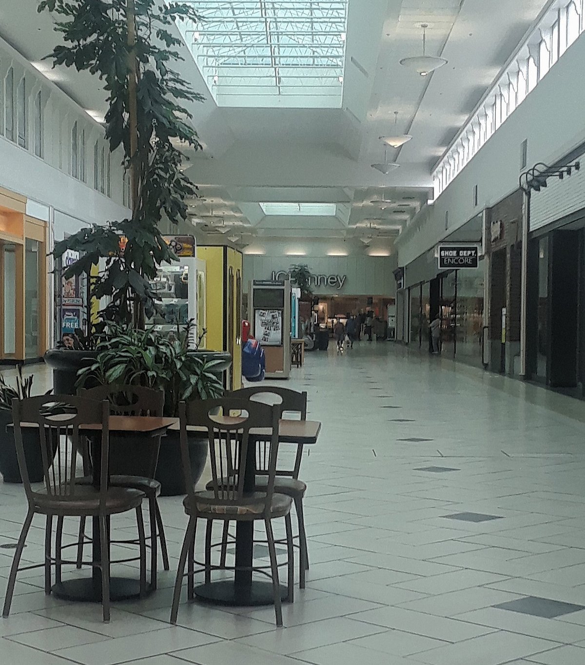 Garrison Shopping Centre - Gallery Photo 5