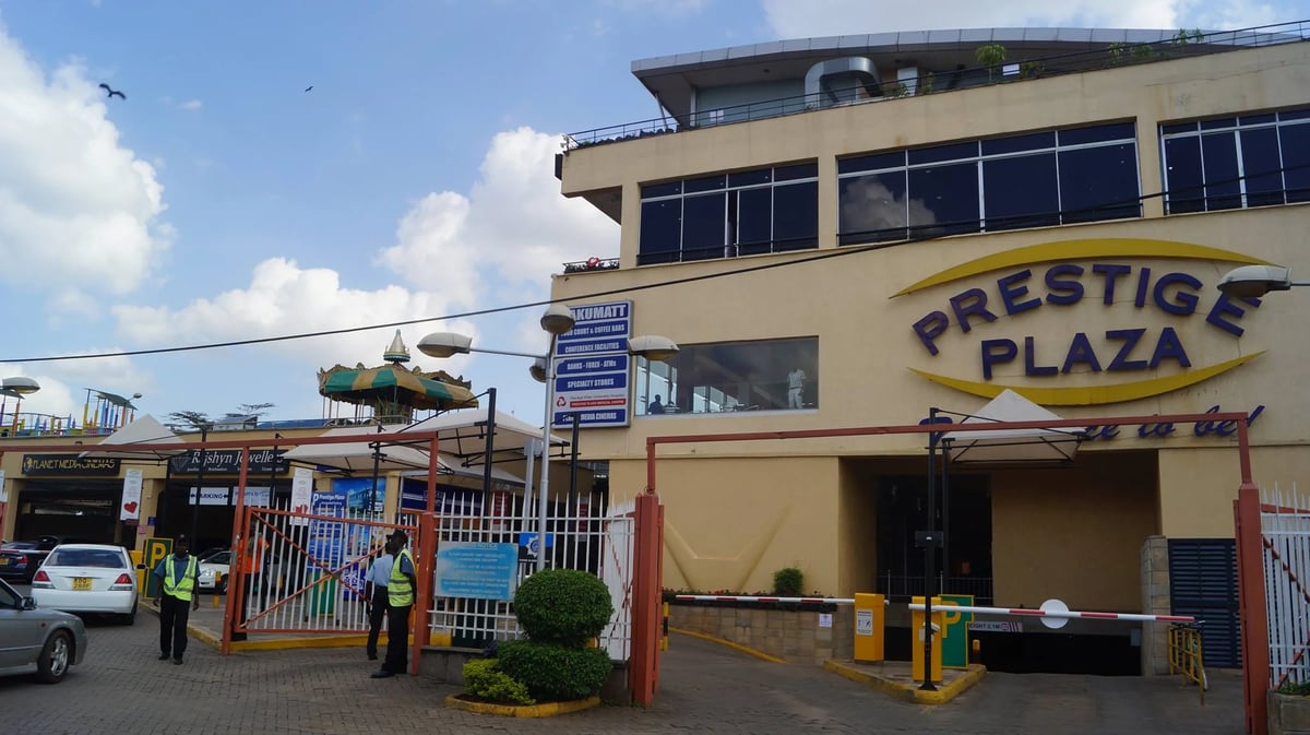 Prestige Plaza - Gallery Photo 2