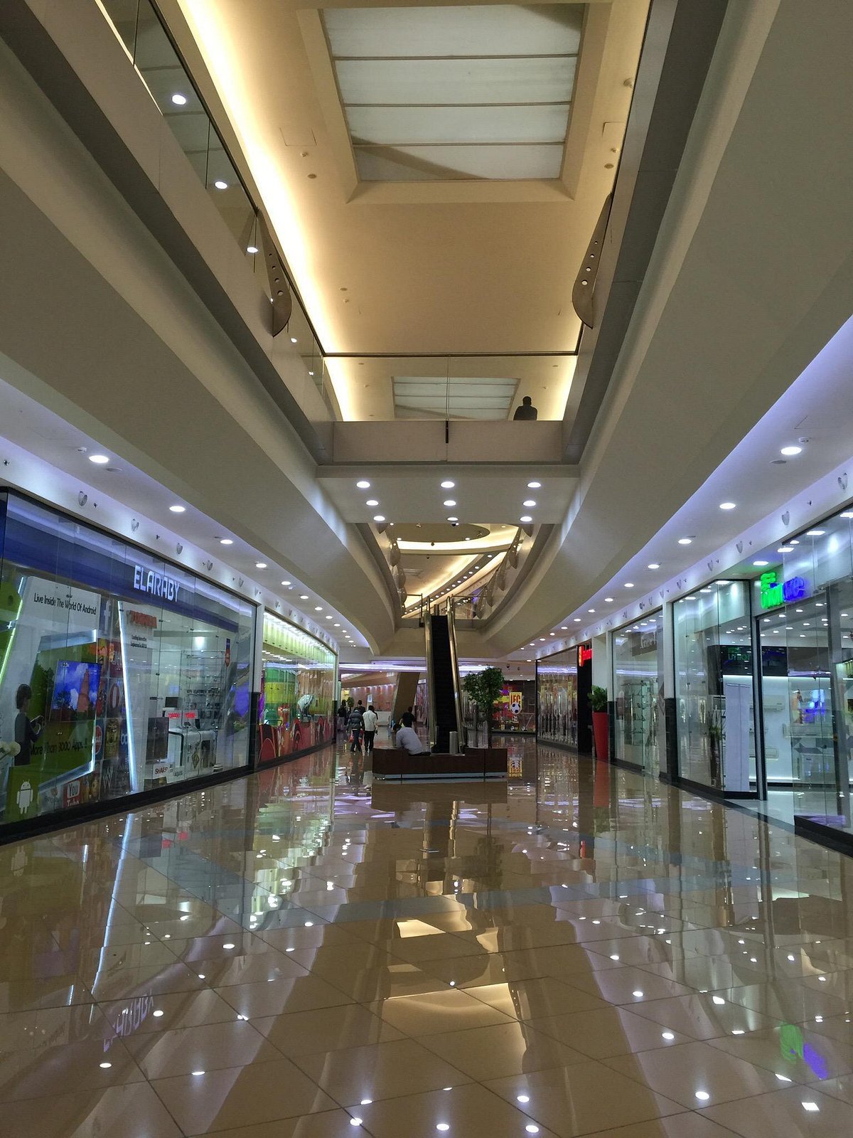 Empire Mall - Gallery Photo 4
