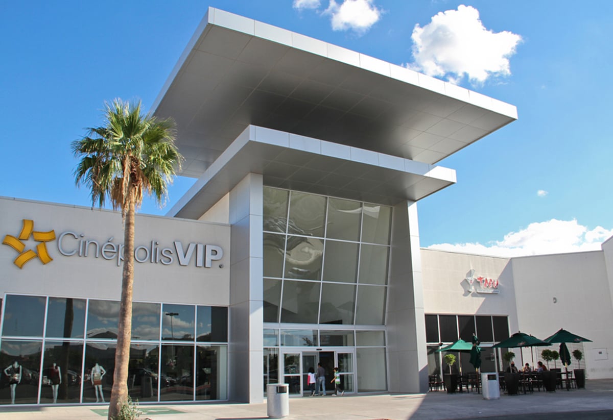Plaza Sendero Hermosillo - Gallery Photo 11