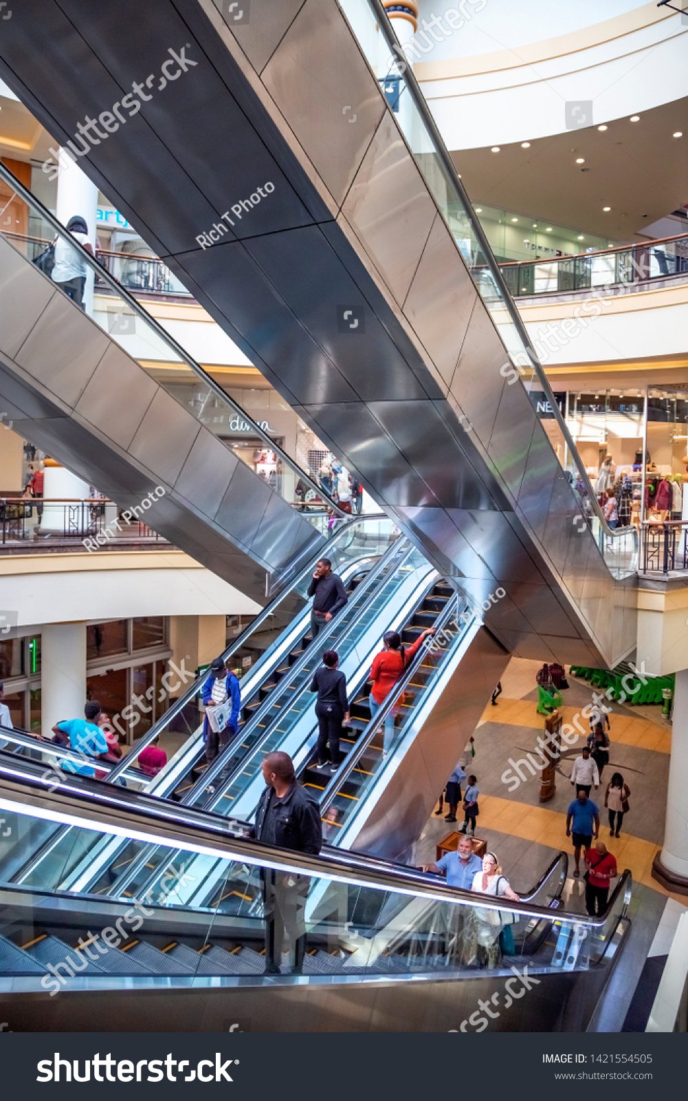 The Ridge Mall - Gallery Photo 3