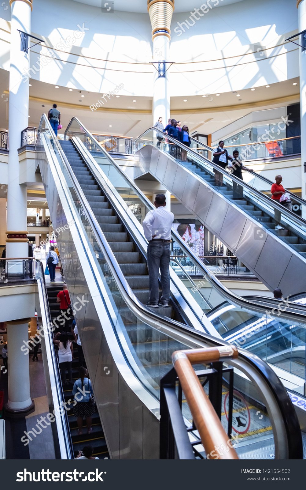 The Ridge Mall - Gallery Photo 4
