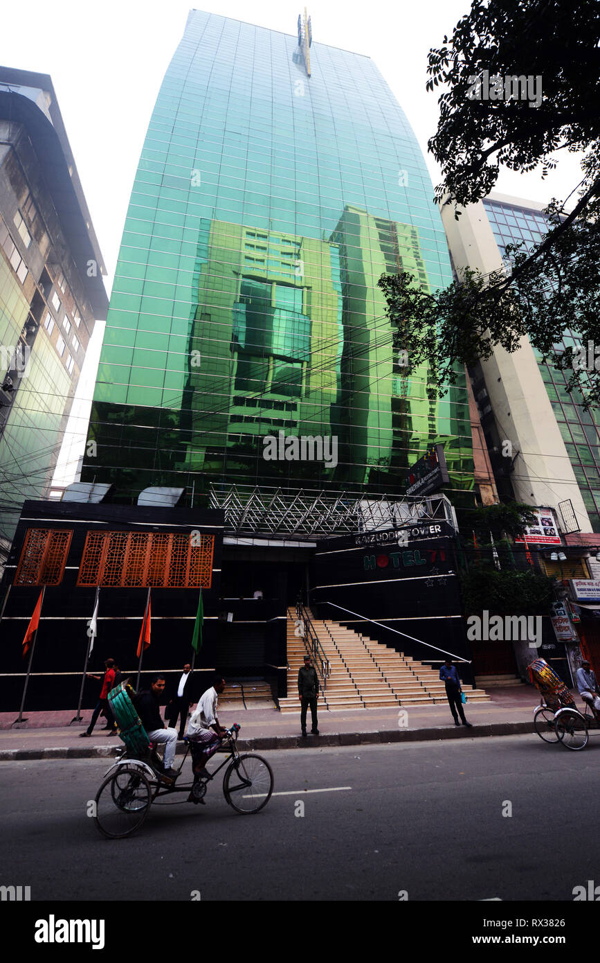 Uday Tower - Gallery Photo 6