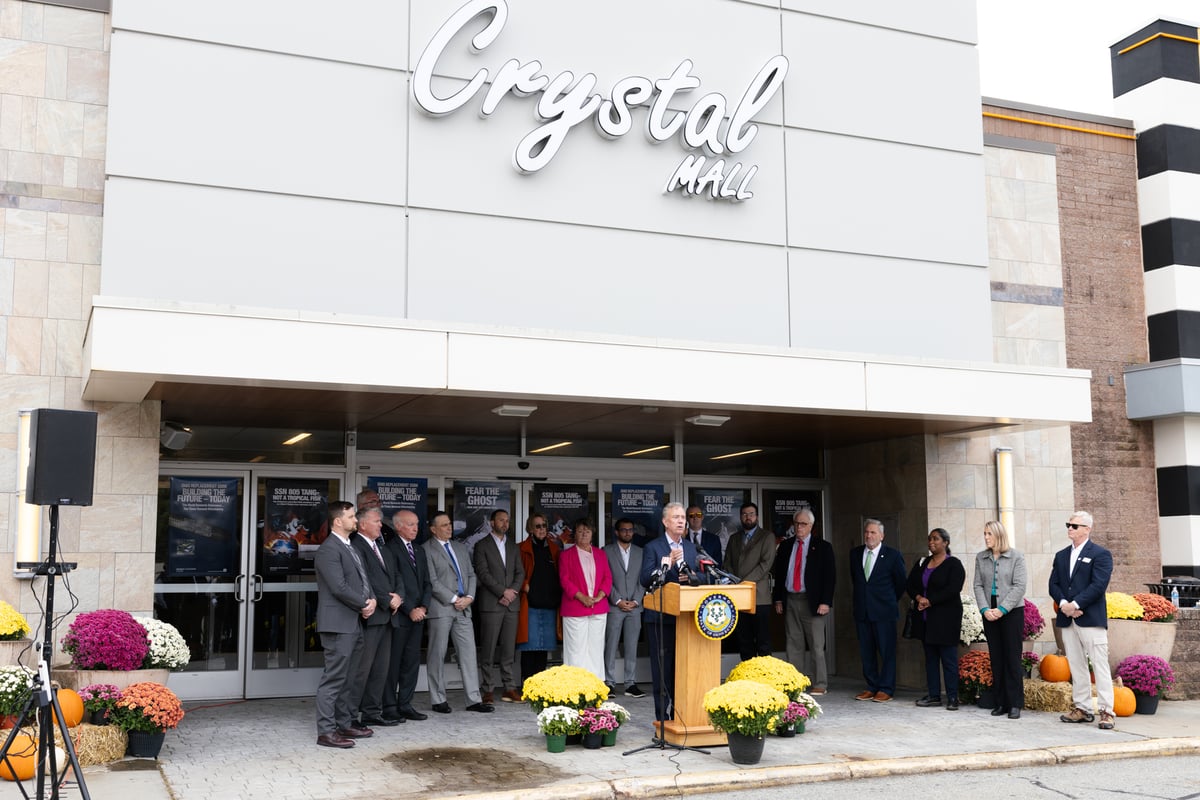 Crystal Mall - Gallery Photo 7