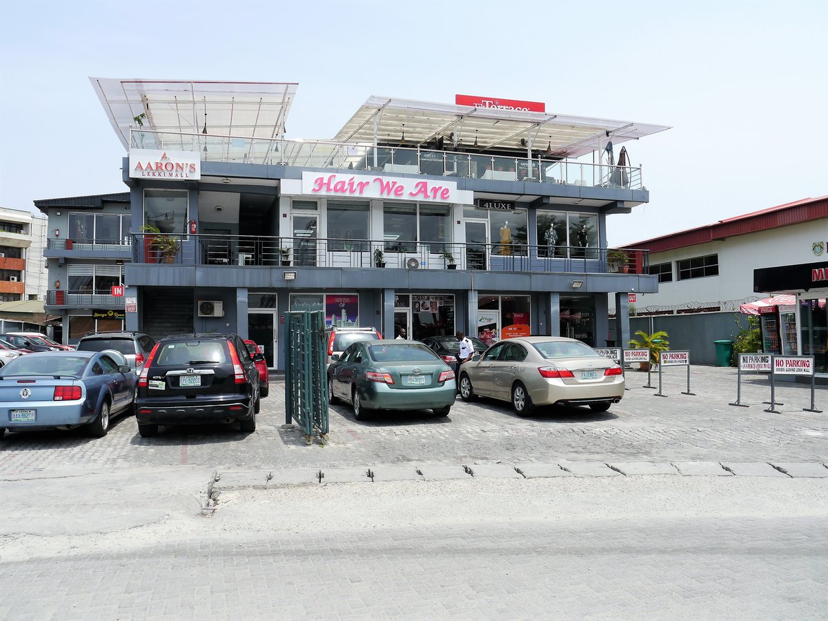 Lekki Mall - Gallery Photo 3