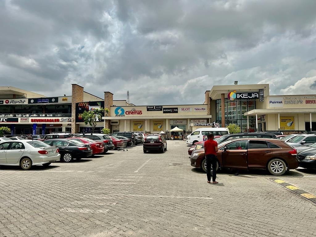 Rhapsody Mall - Gallery Photo 3