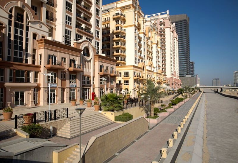 Canal Promenade Retail Dubai Sports City - Gallery Photo 1