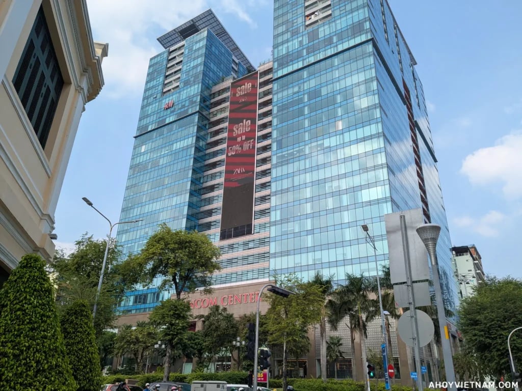Socar Mall - Gallery Photo 6