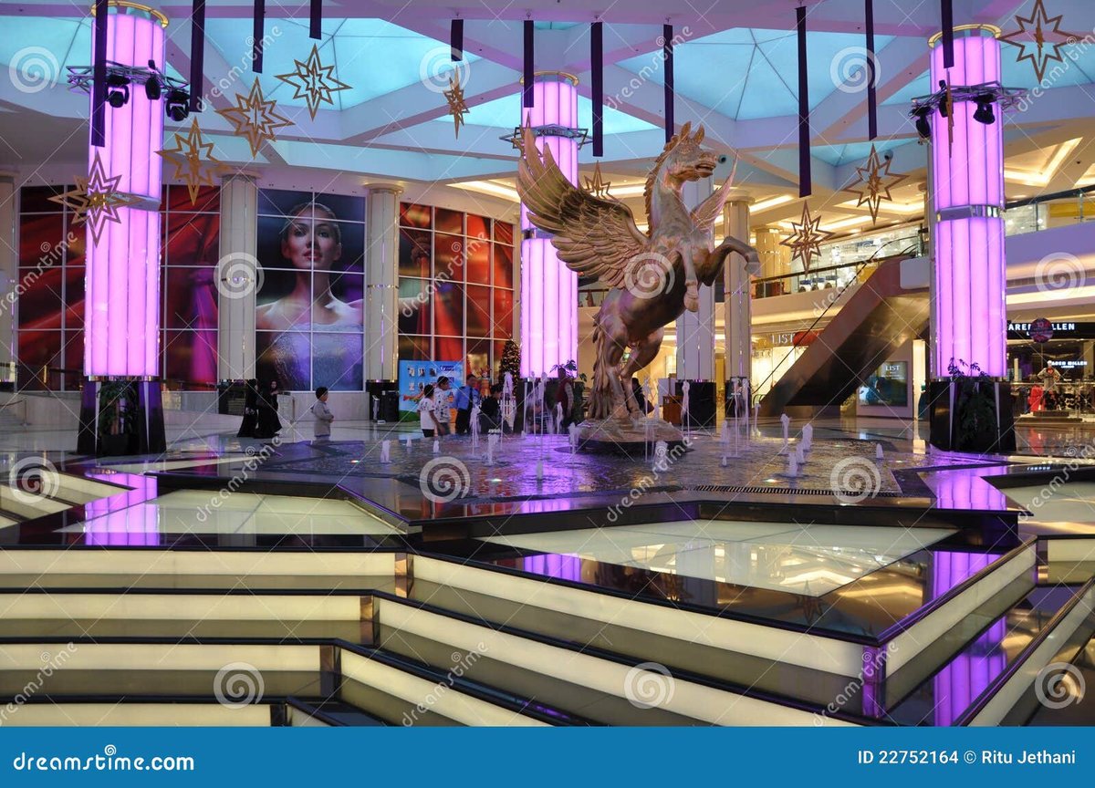 Al Ain Mall - Gallery Photo 3