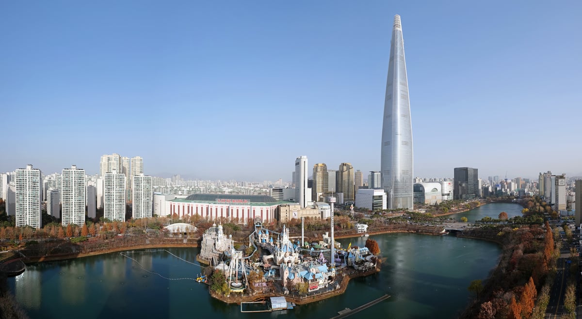 Lotte World Mall - Gallery Photo 7