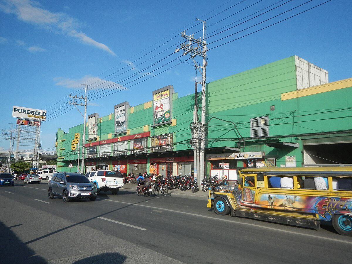 Puregold Commonwealth - Gallery Photo 1