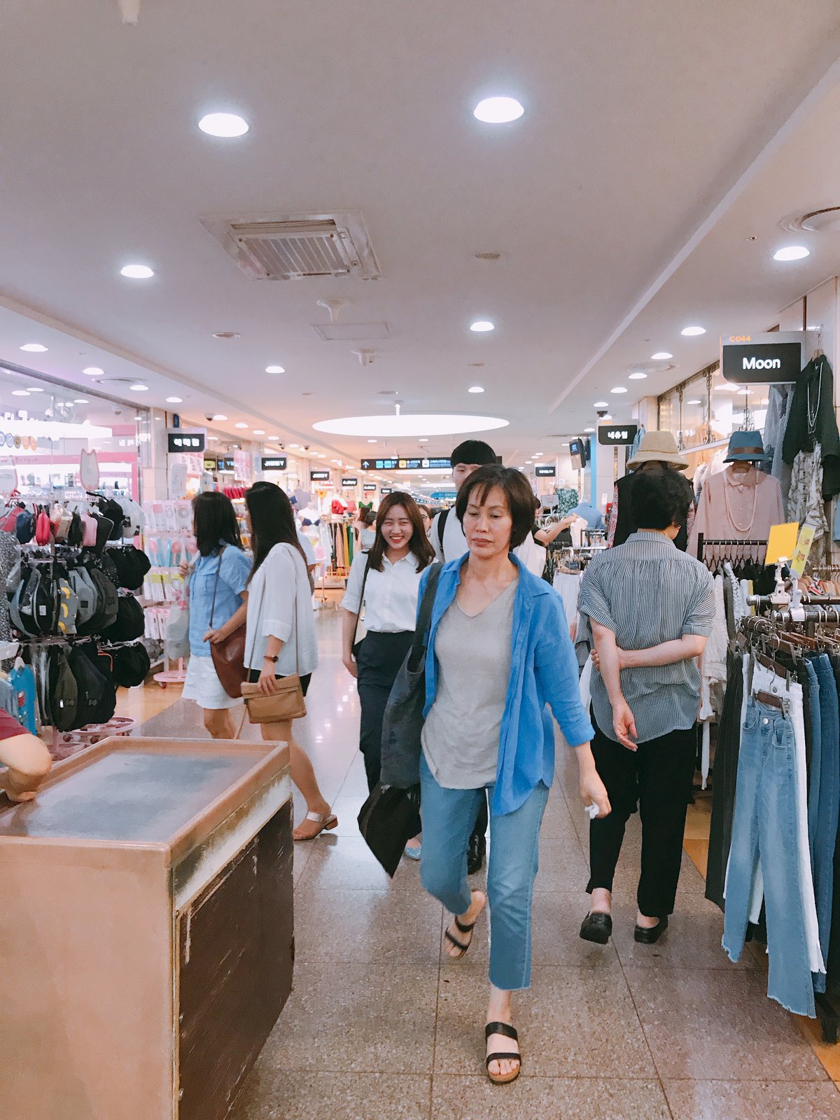 Gangnam Underground Shopping Center - Gallery Photo 3
