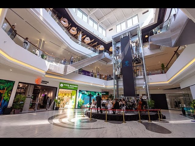 Riviera Mall - Gallery Photo 2