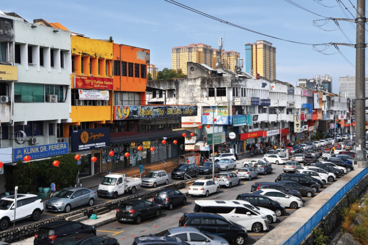 Taman Connaught Night Market - Gallery Photo 6