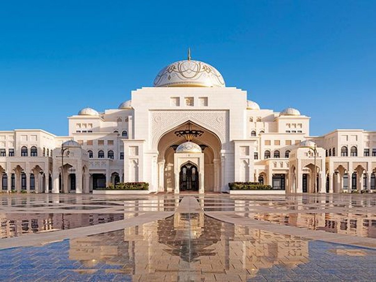 Qasr Al Watan Retail - Gallery Photo 2